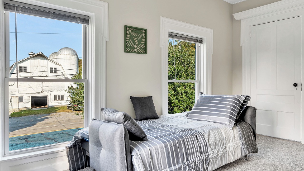 Photo of Bedroom in Granville