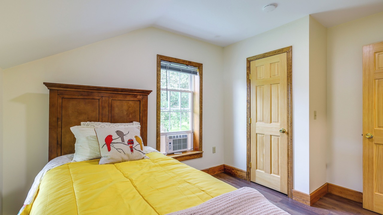 Photo of Bedroom in Granville