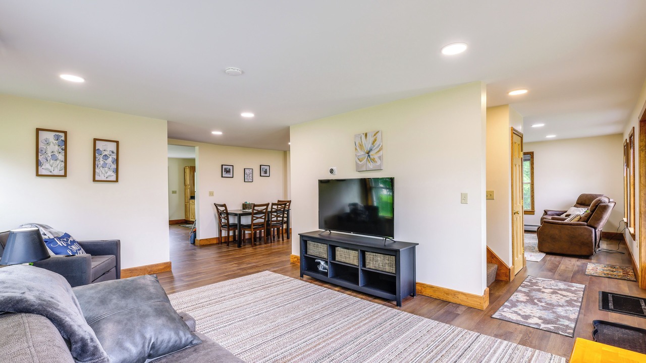 Photo of Livingroom in Granville
