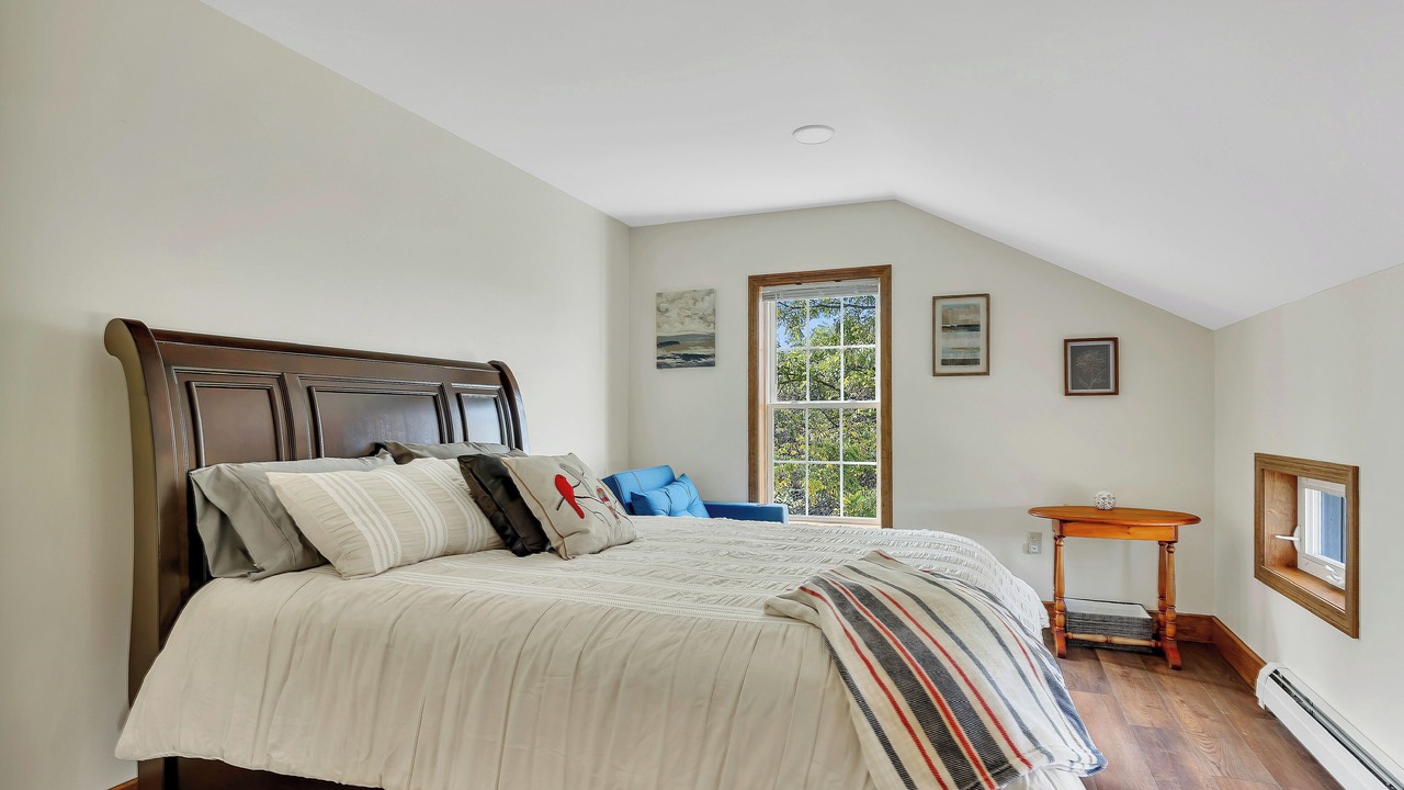 Photo of Bedroom in Granville