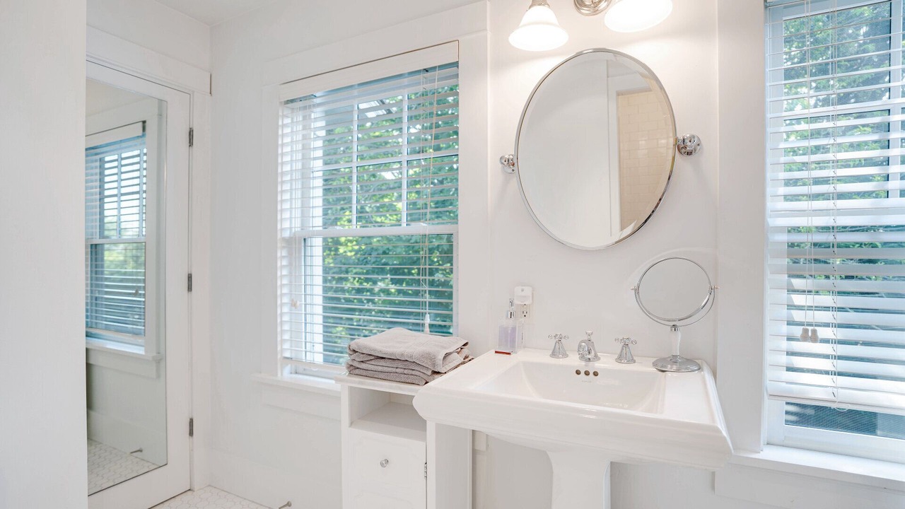 Photo of Bathroom in Water Mill