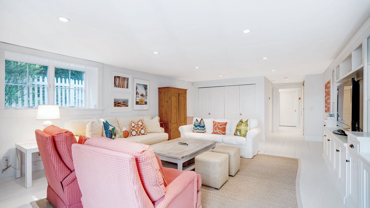 Photo of Livingroom in Water Mill