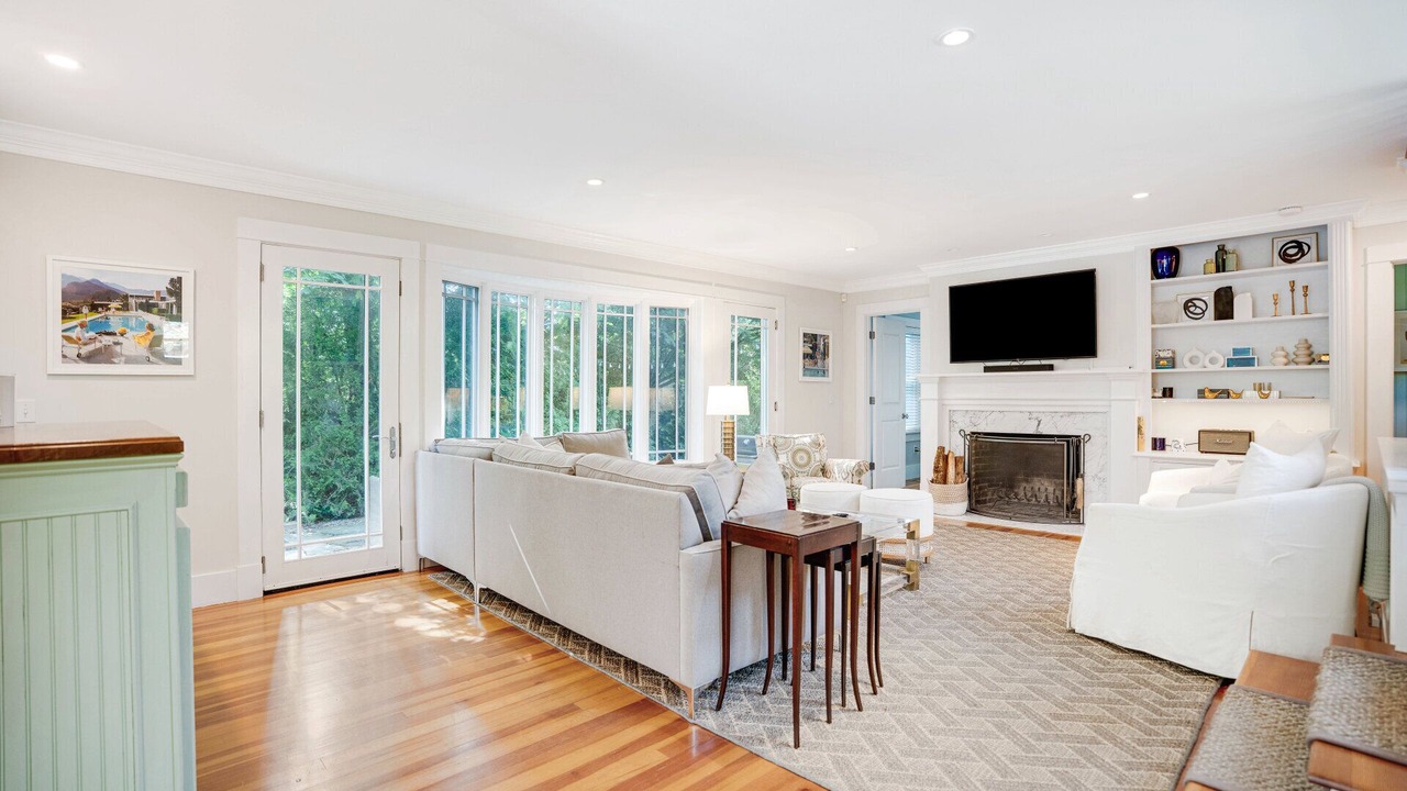 Photo of Livingroom in Water Mill