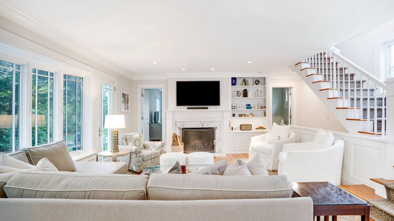 Photo of Livingroom in Water Mill