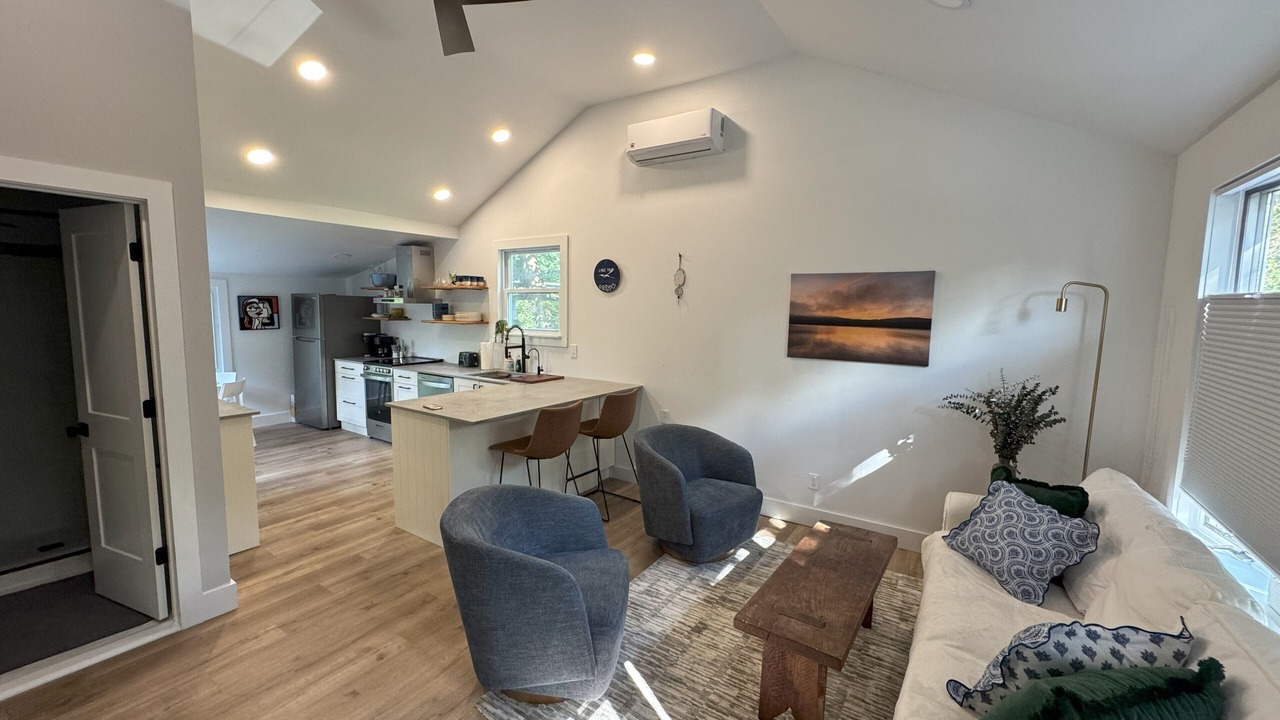 Photo of Livingroom in Sterling Forest