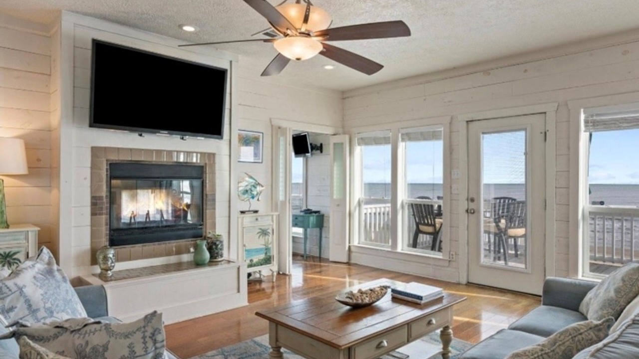 Photo of Livingroom in Port Bolivar