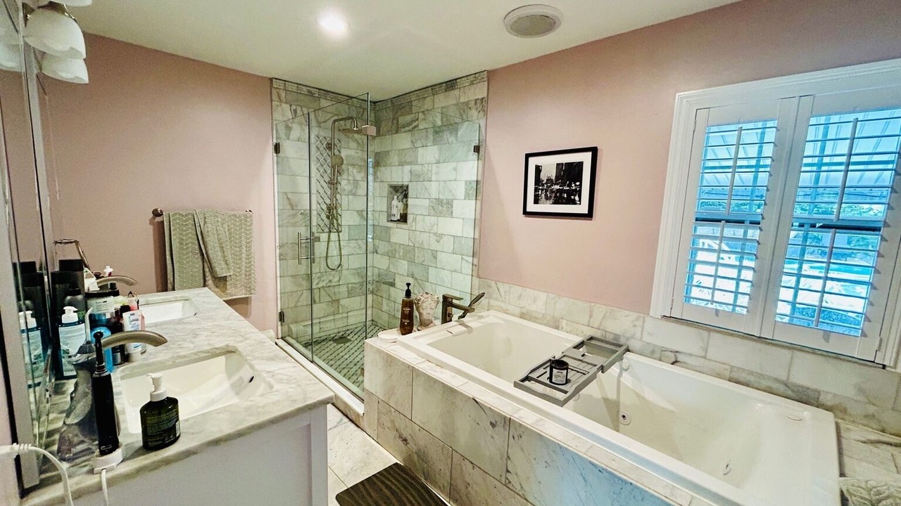 Photo of Bathroom in East Massapequa