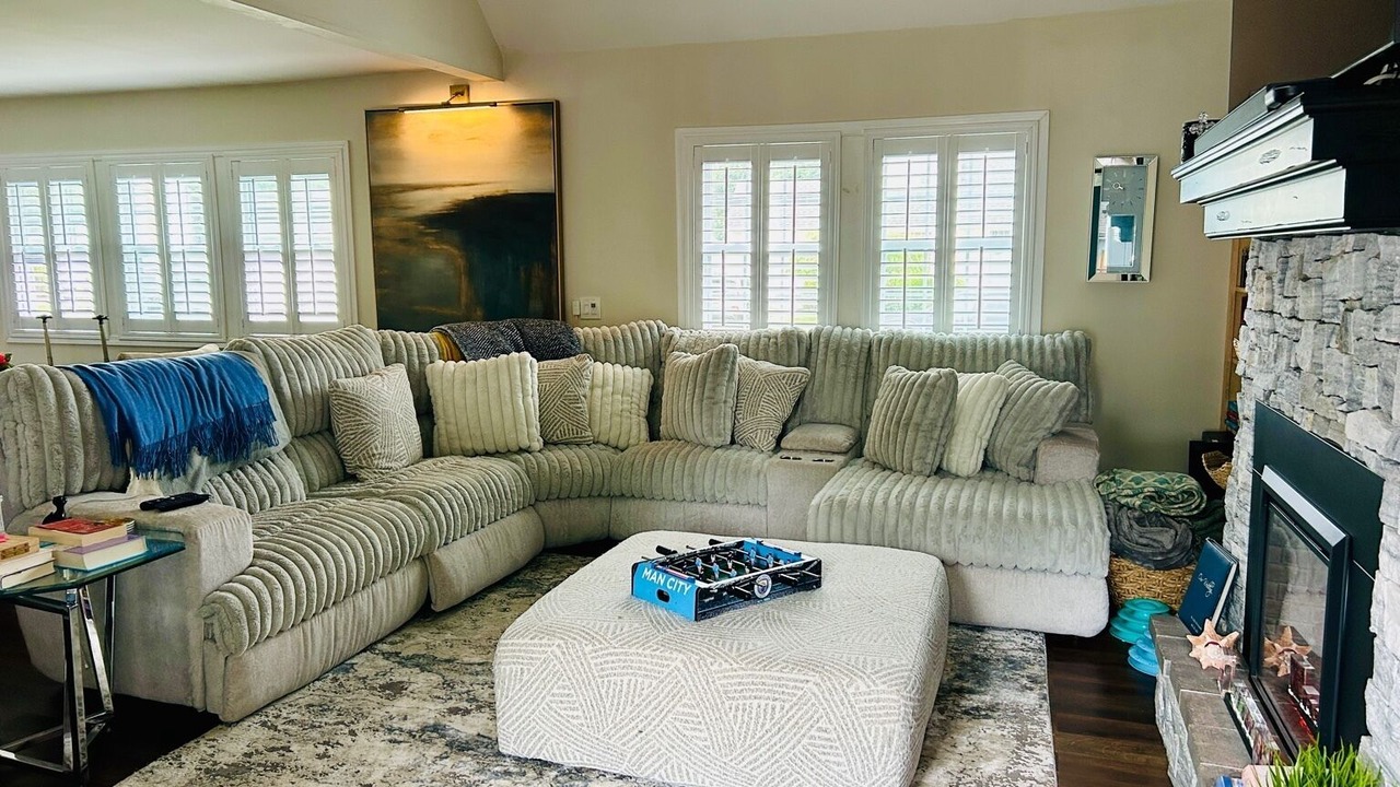 Photo of Livingroom in East Massapequa