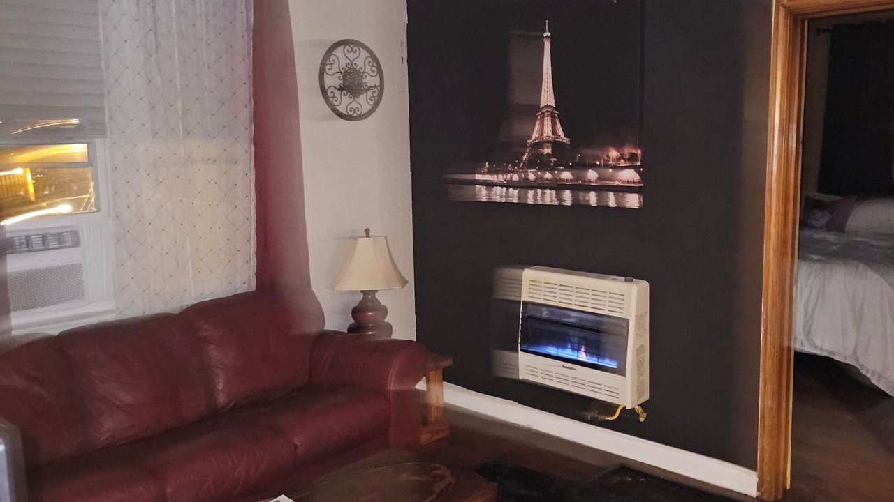 Photo of Livingroom in Logan