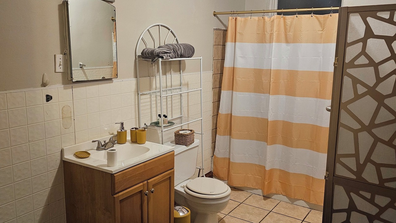 Photo of Bathroom in Logan