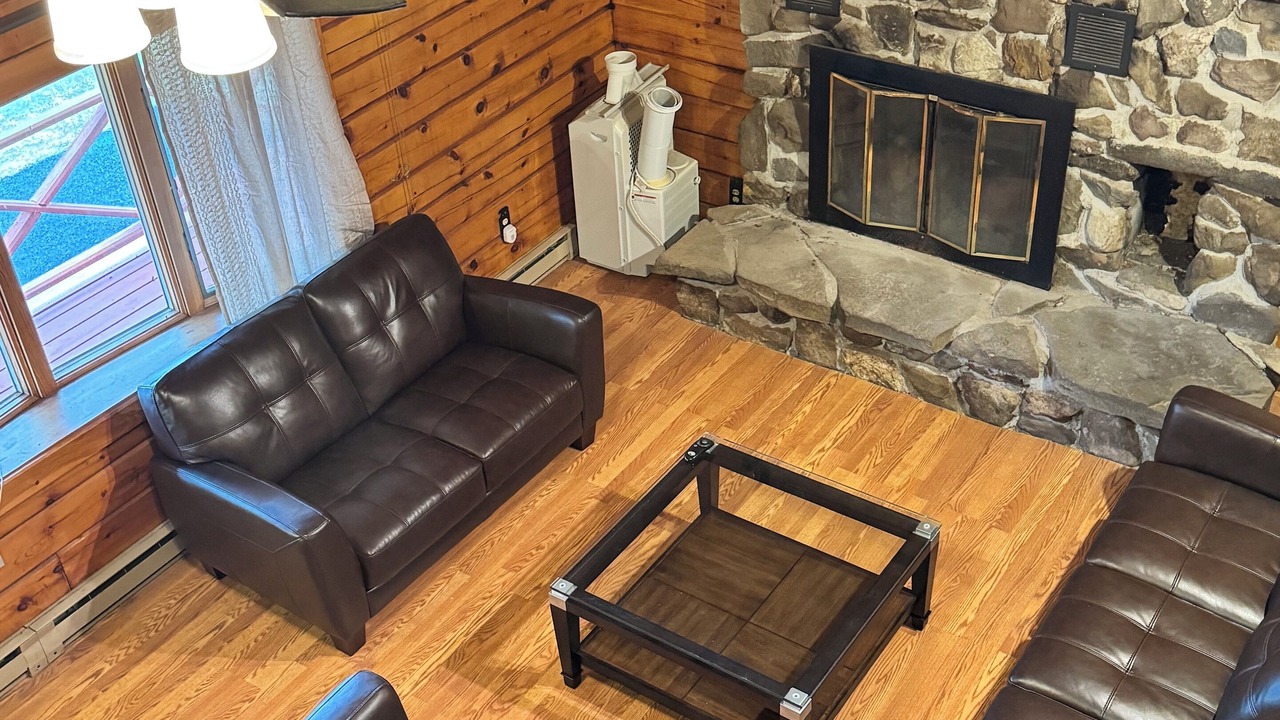 Photo of Livingroom in Middle Grove