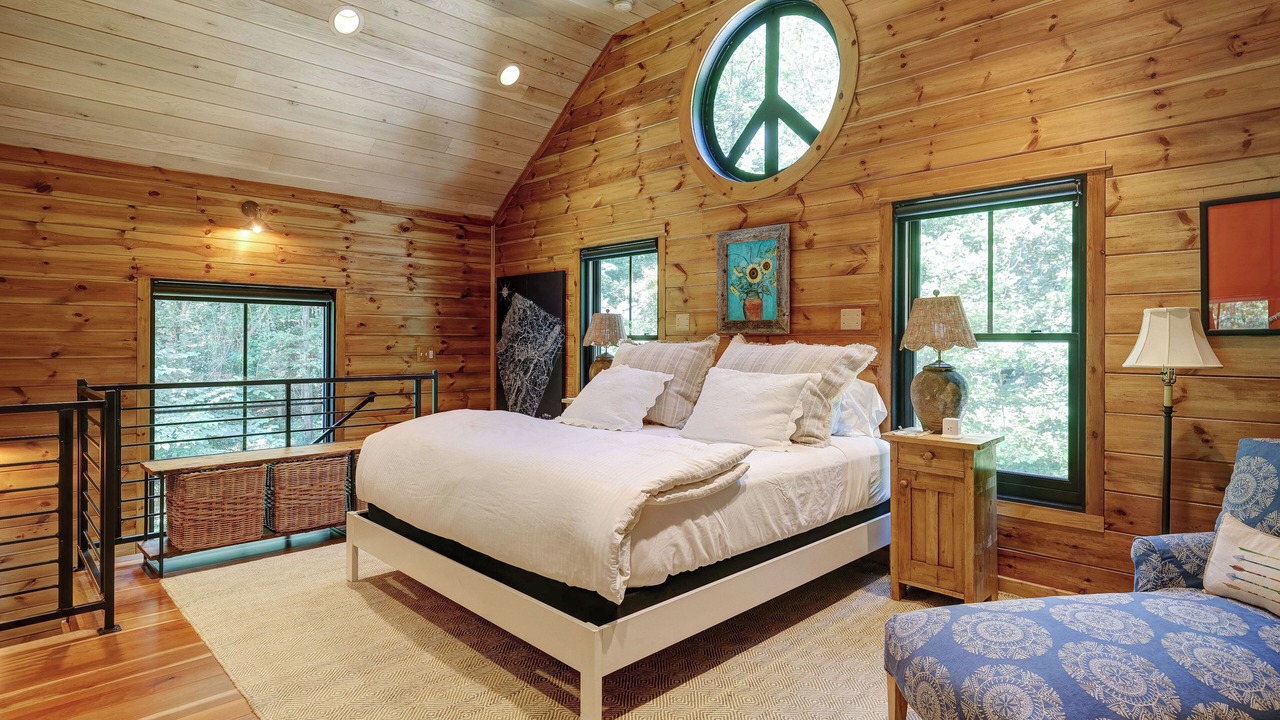 Photo of Bedroom in Keene