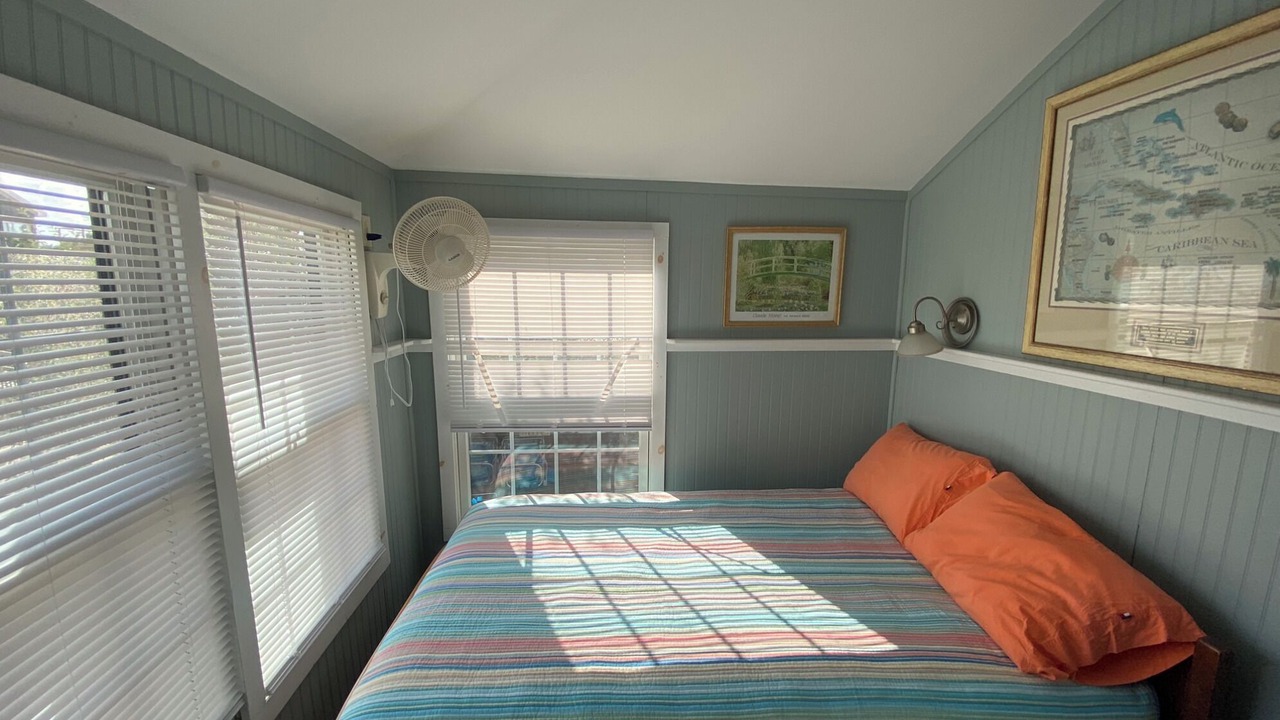 Photo of Bedroom in Ocean Bay Park