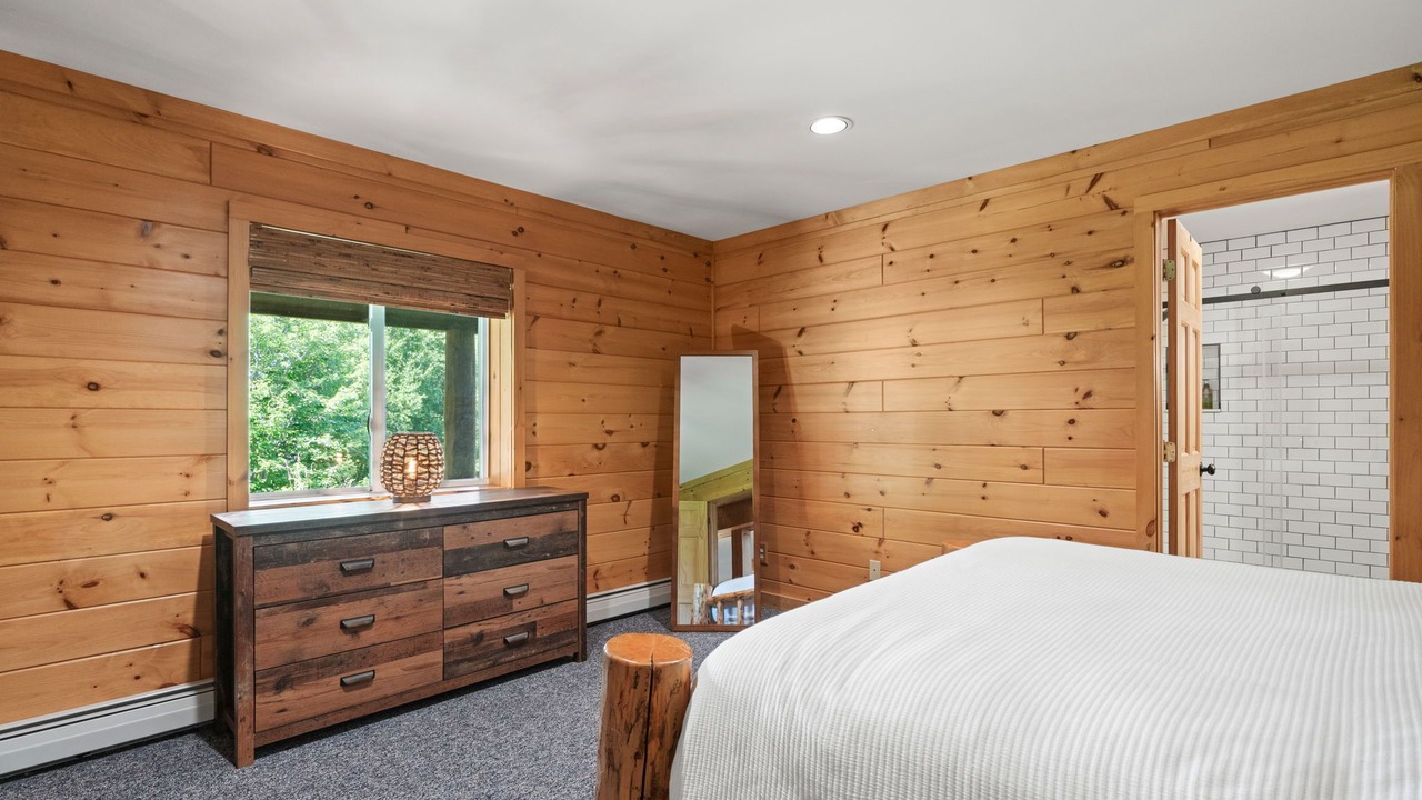 Photo of Bedroom in Prattsville