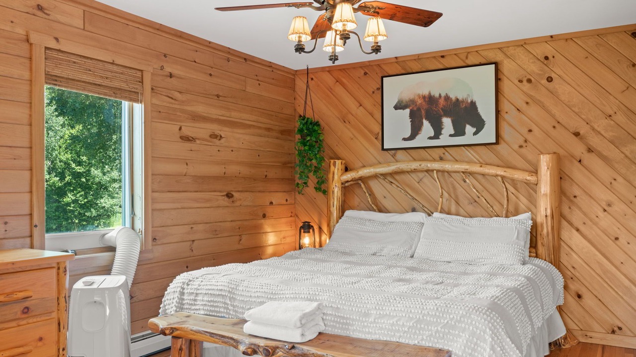 Photo of Bedroom in Prattsville