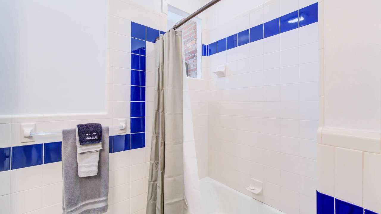 Photo of Bathroom in Old Town Alexandria