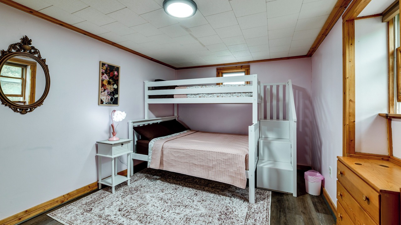 Photo of Bedroom in Ouaquaga