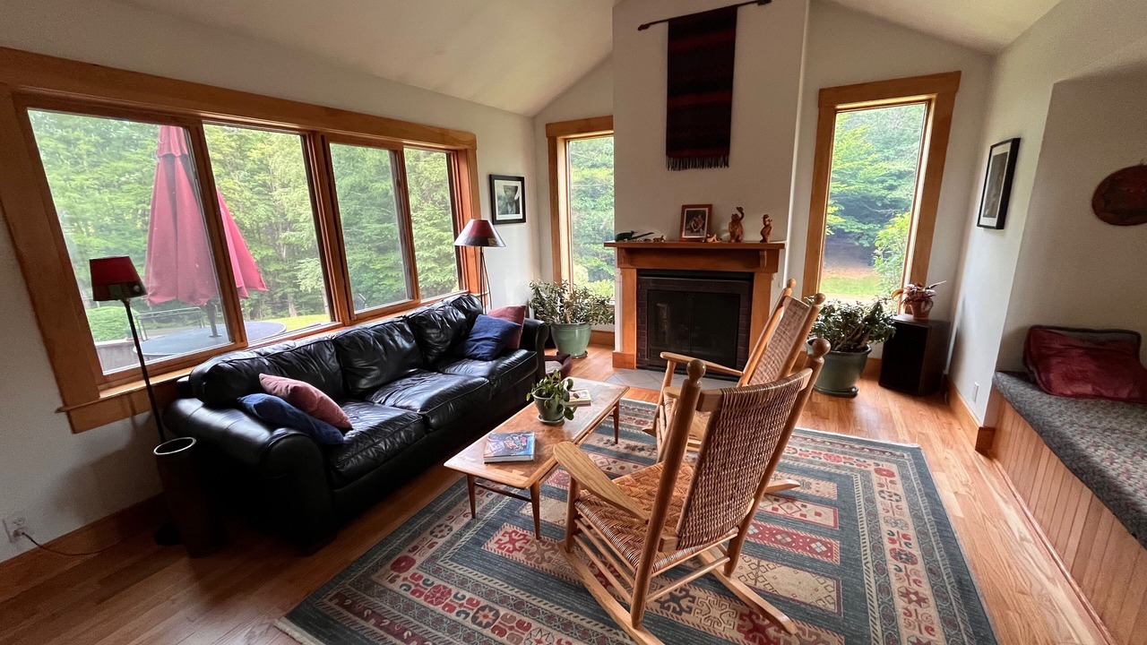 Photo of Livingroom in Brookline