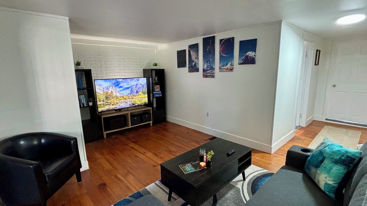 Photo of Livingroom in Derry
