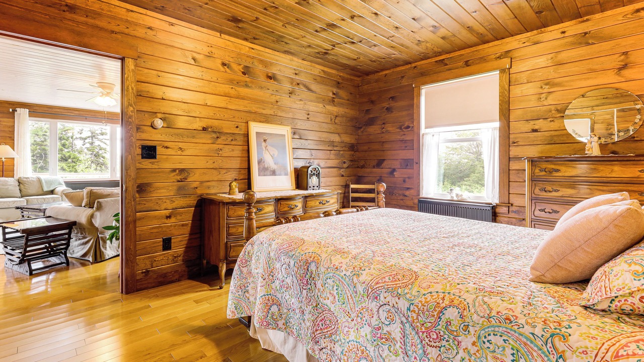 Photo of Bedroom in Jonesport