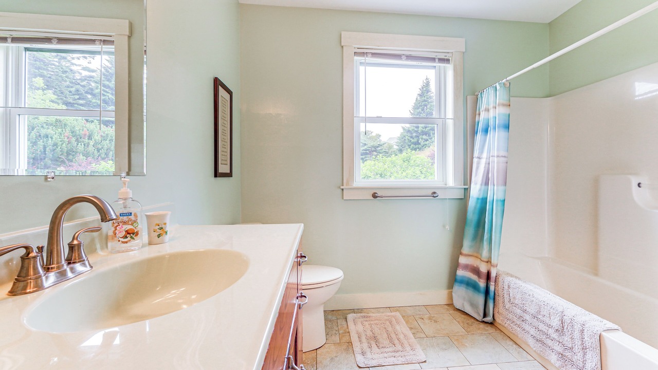 Photo of Bathroom in Jonesport