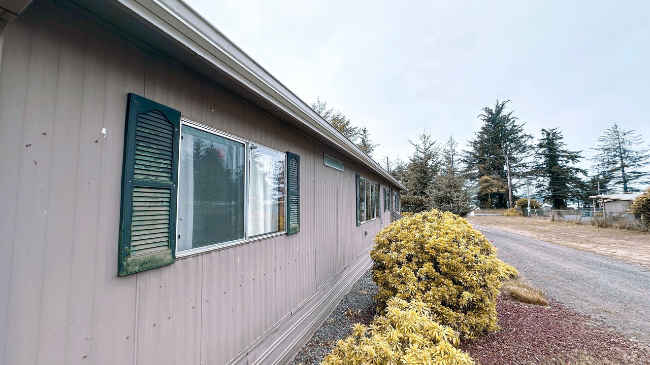 Photo of Outdoor in Coos Bay
