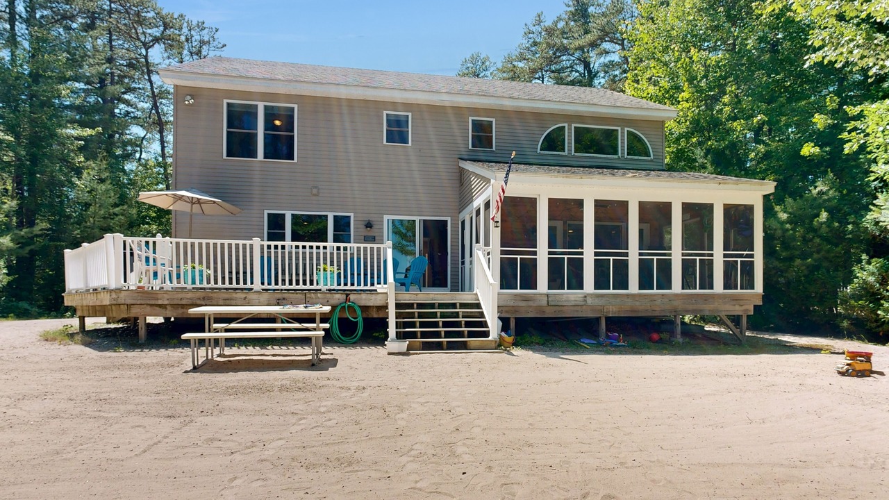 Photo of Outdoor in The Bays