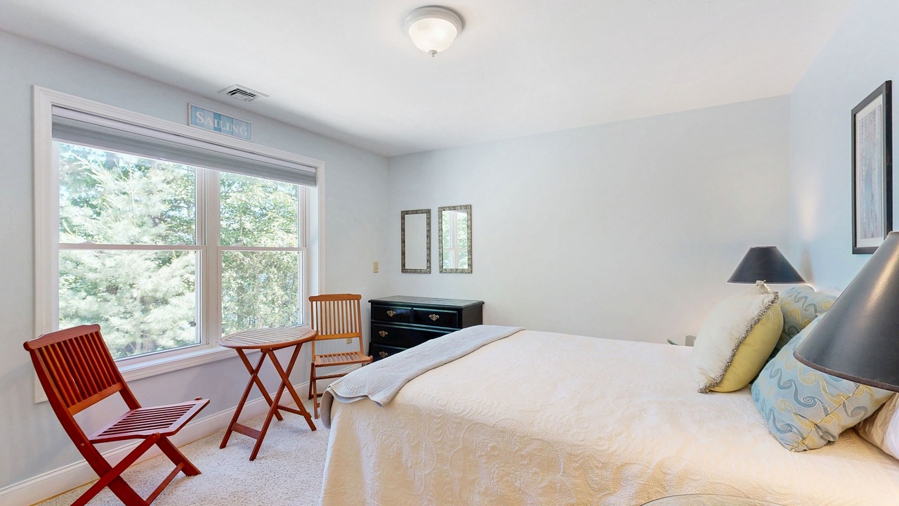 Photo of Bedroom in The Bays
