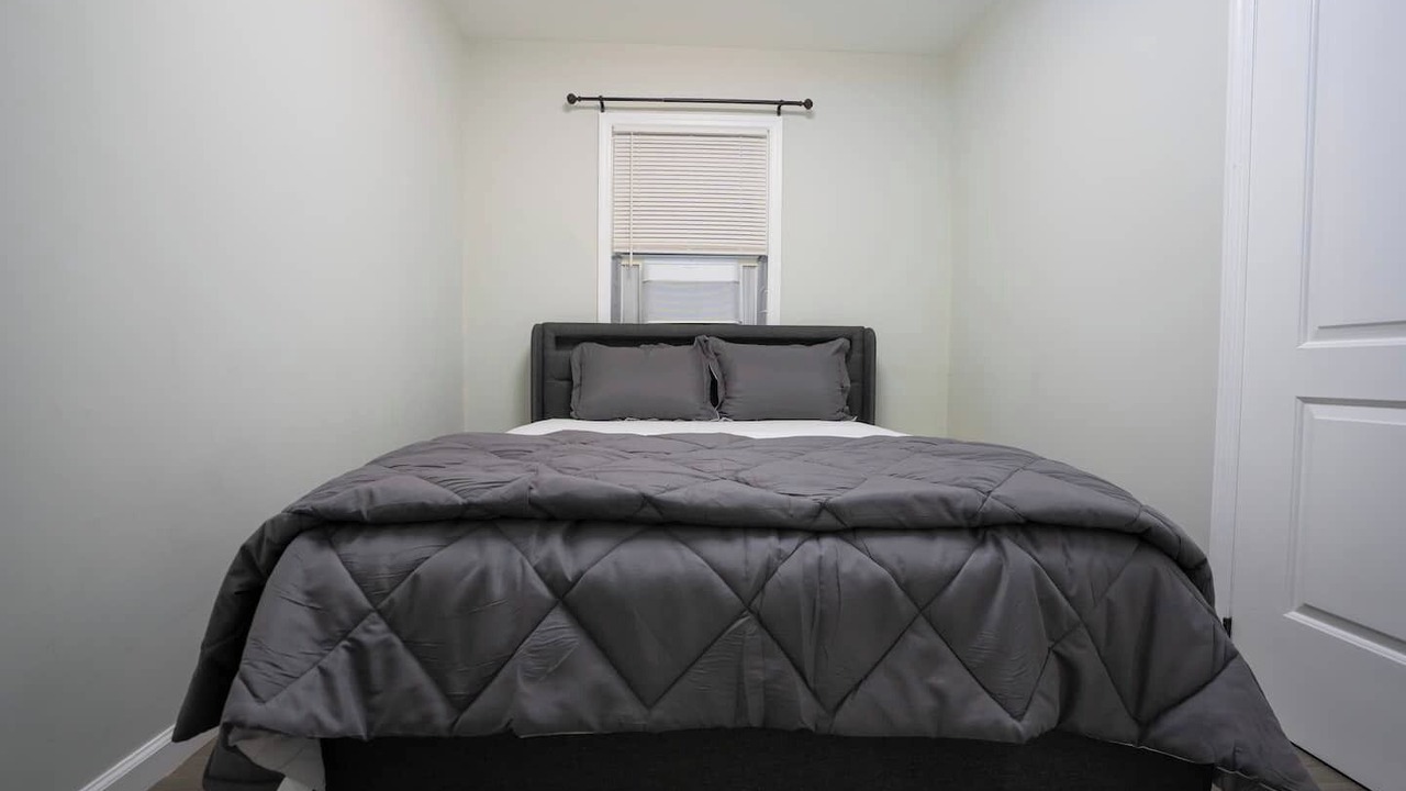 Photo of Bedroom in Queens