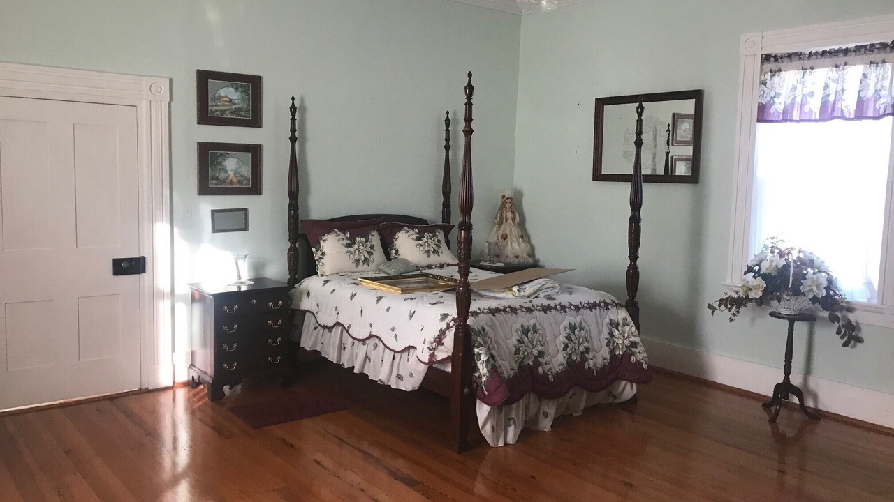 Photo of Bedroom in Wytheville