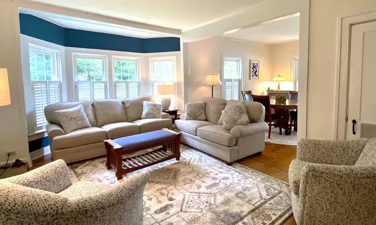 Photo of Livingroom in Lily Dale