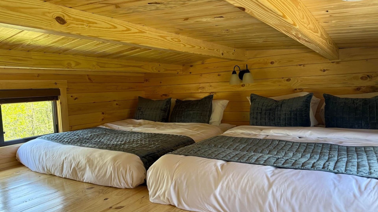 Photo of Bedroom in Hensonville