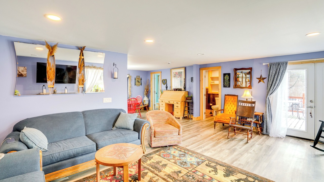 Photo of Livingroom in Catskill