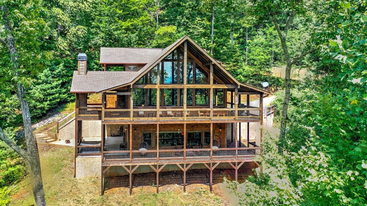 Photo of Outdoor in Aska