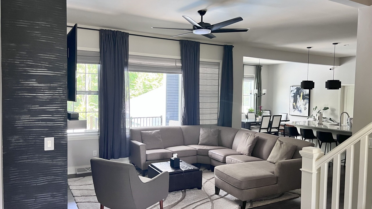 Photo of Bedroom in Newtonville