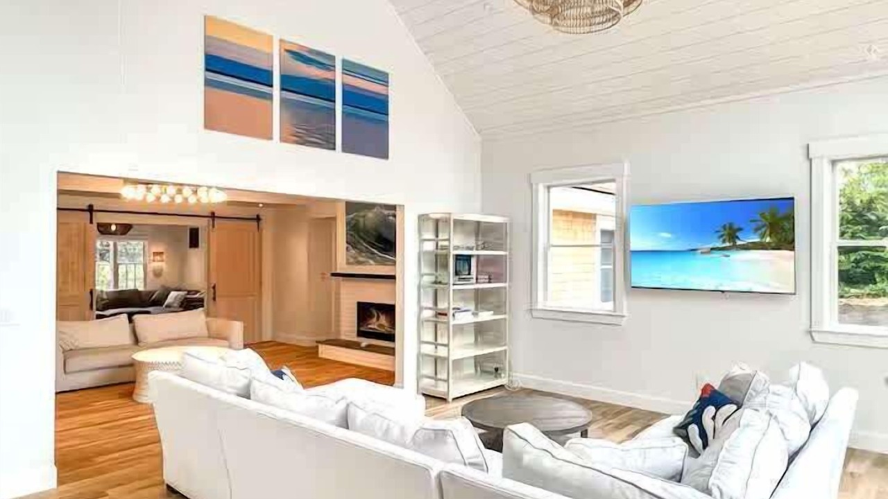 Photo of Livingroom in Water Mill
