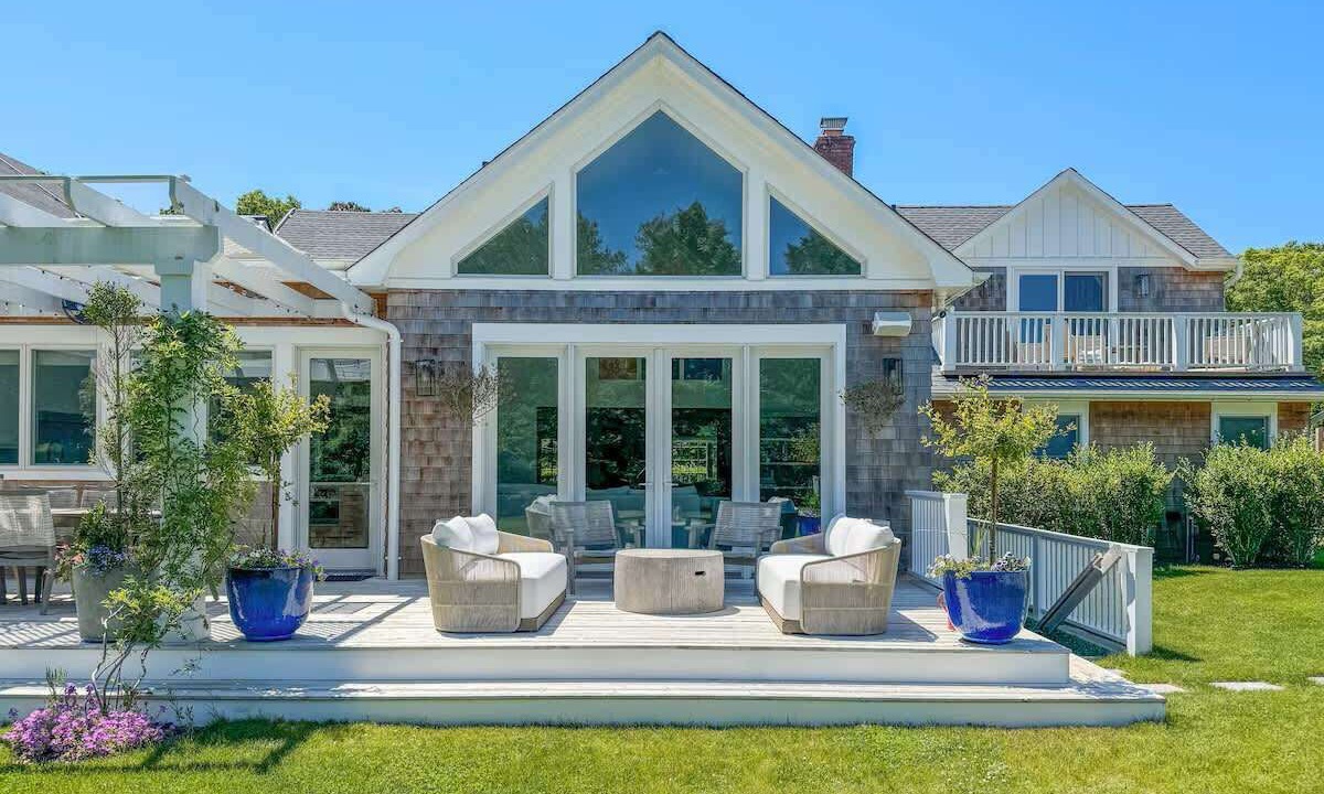 Photo of Patio Balcony in Water Mill
