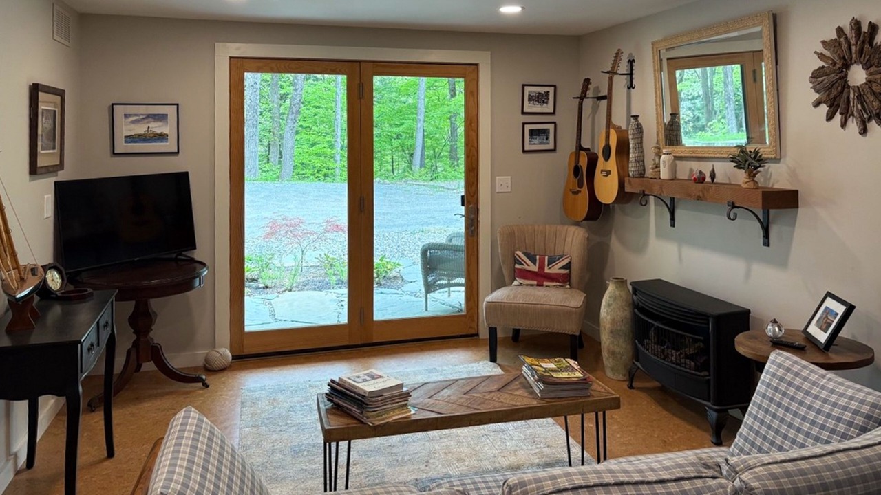 Photo of Livingroom in Newfane