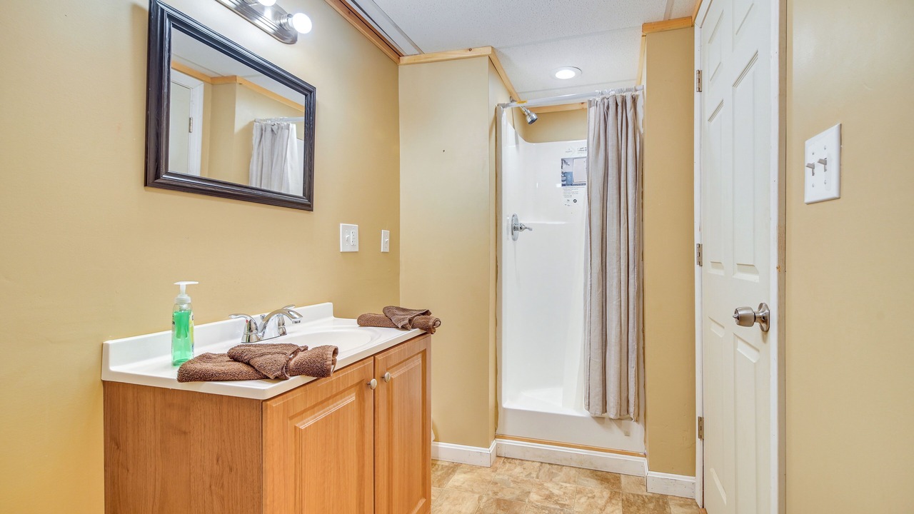 Photo of Bathroom in Pittsburg