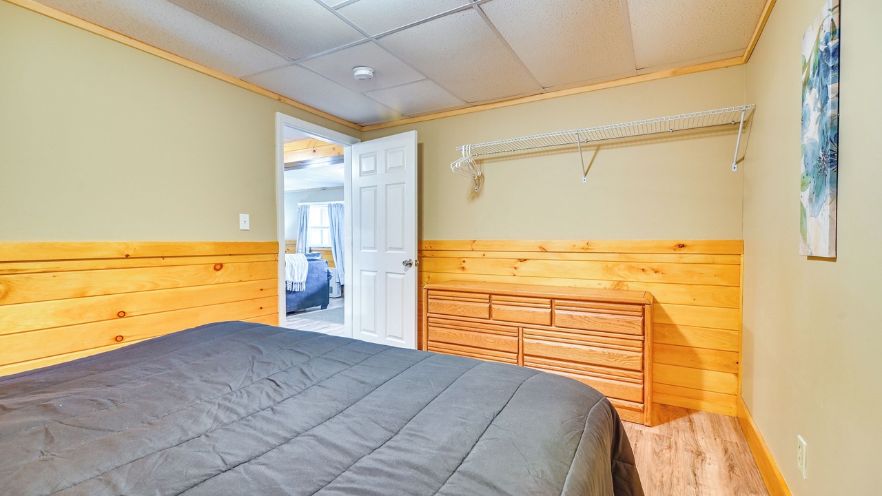 Photo of Bedroom in Pittsburg