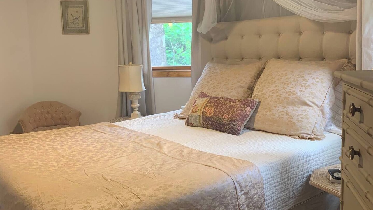 Photo of Bedroom in Coxsackie