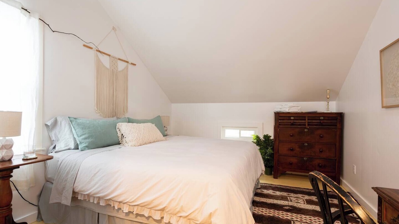 Photo of Bedroom in Coxsackie