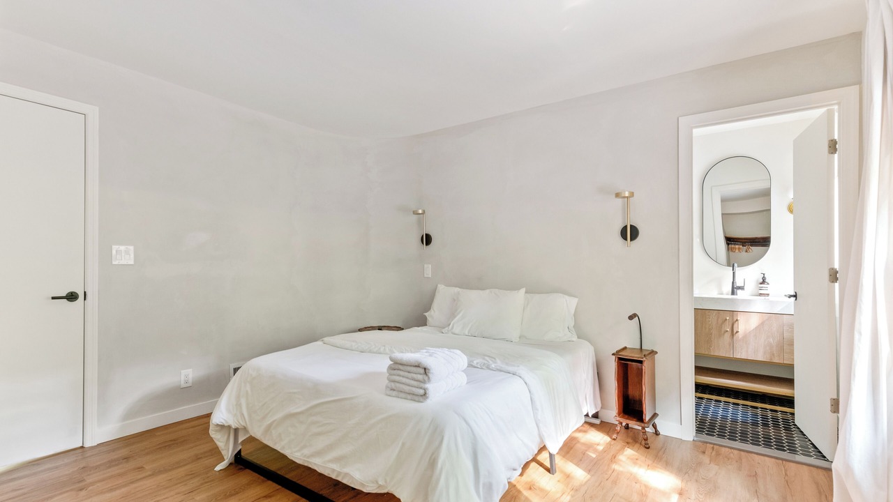 Photo of Bedroom in Plattekill