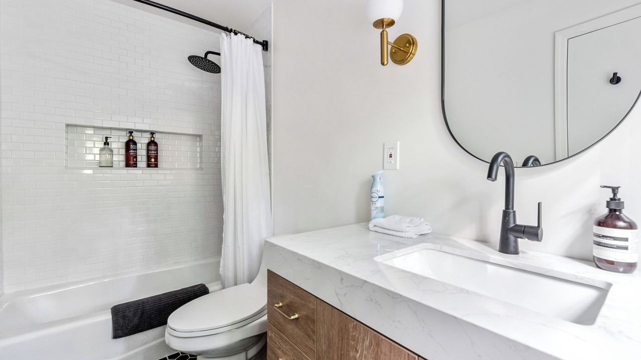 Photo of Bathroom in Plattekill