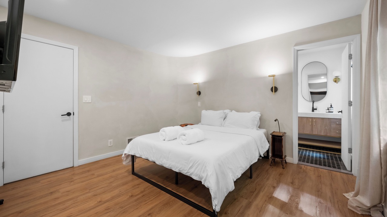 Photo of Bedroom in Plattekill