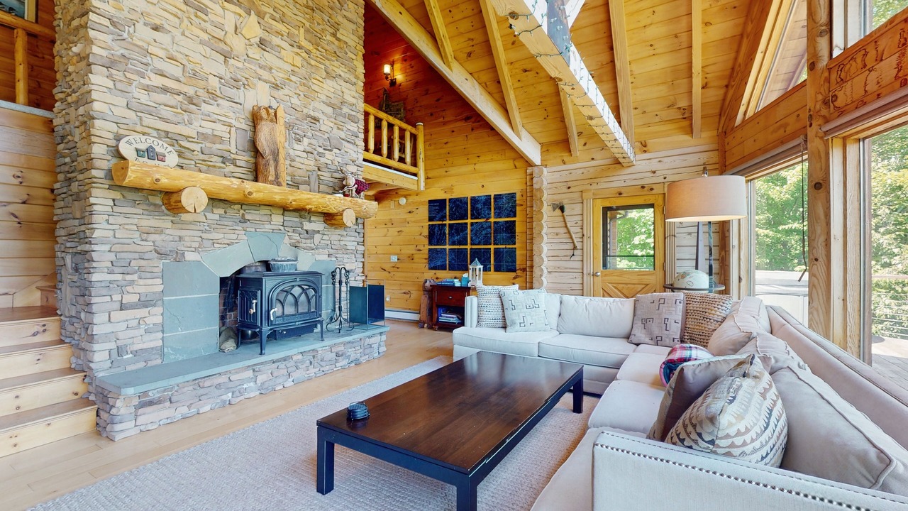Photo of Livingroom in Easton