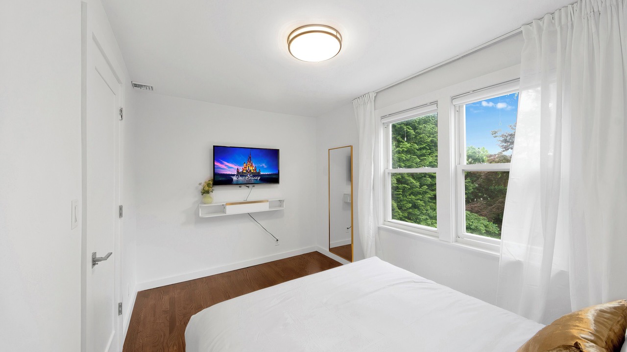 Photo of Bedroom in Bronx