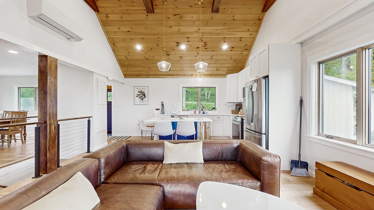 Photo of Livingroom in Mount Holly