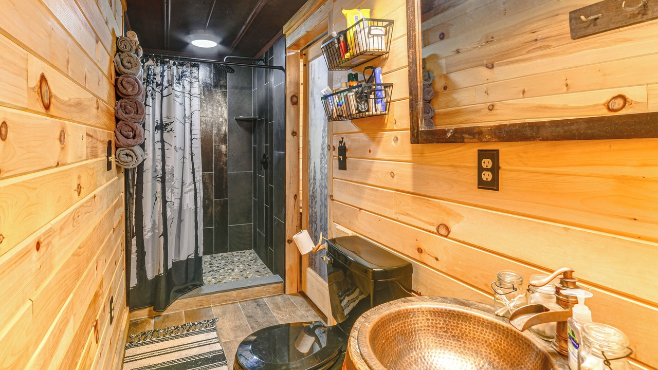 Photo of Bathroom in German