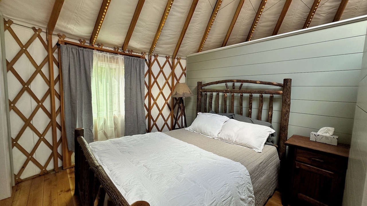 Photo of Bedroom in Warrensburg
